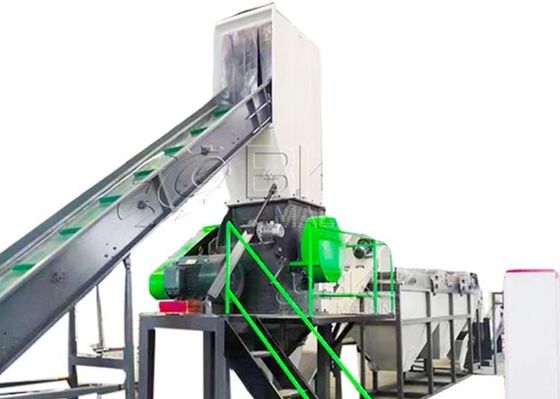 Clean Flakes Plastic Recycling Equipment Crushing Washing Drying
