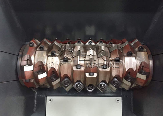 Plastic Lumps Blocks 30kw Single Shaft Shredder Machine Recycling 100mm