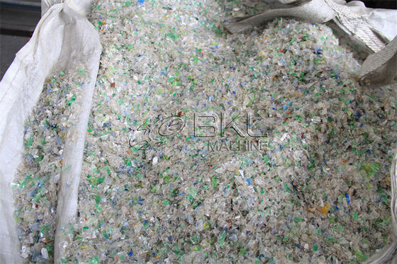 Crushing 250kw PET Recycling Line Bottle Flakes Sorting